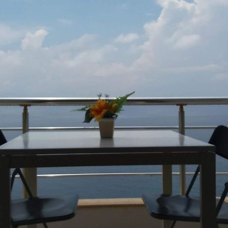 Blue Sea Apartments Qeparo Luaran gambar