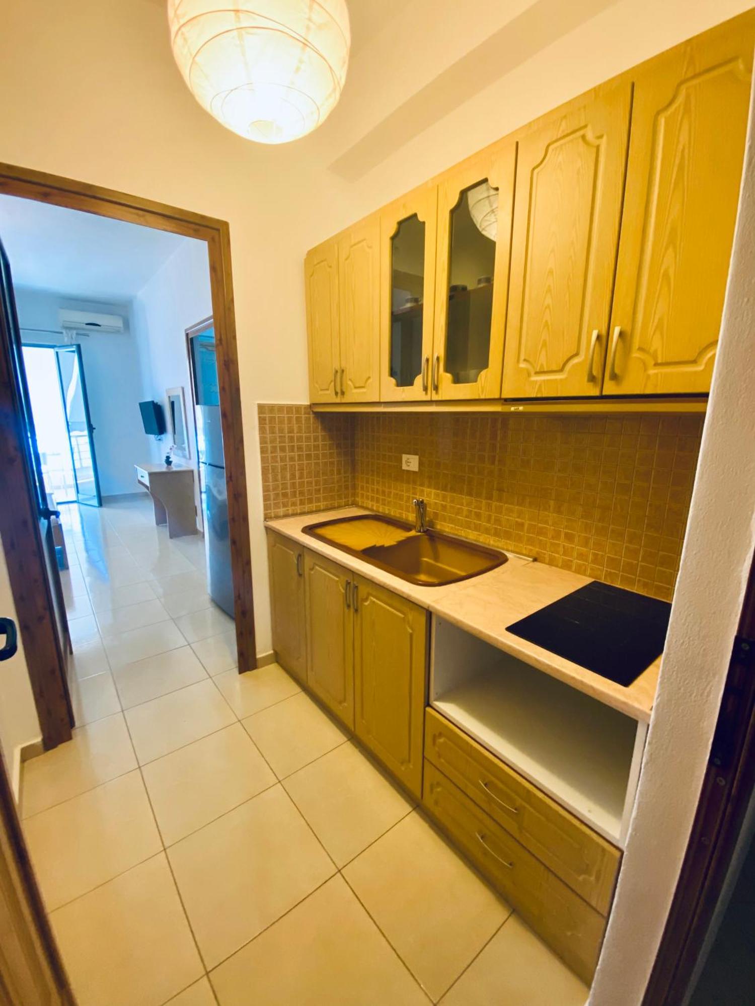 Blue Sea Apartments Qeparo Luaran gambar