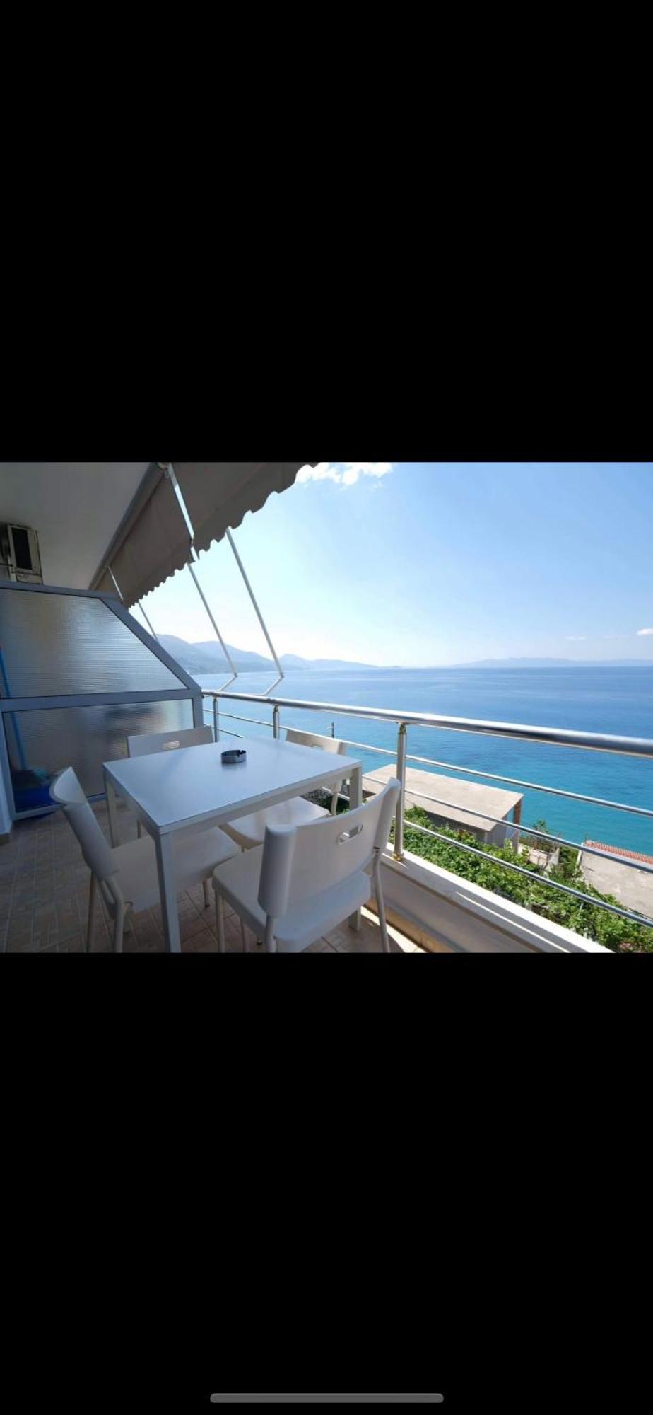Blue Sea Apartments Qeparo Luaran gambar