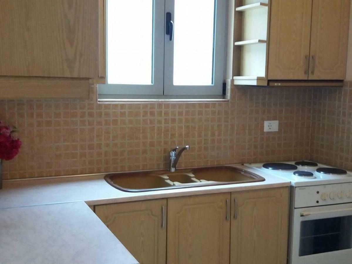 Blue Sea Apartments Qeparo Luaran gambar